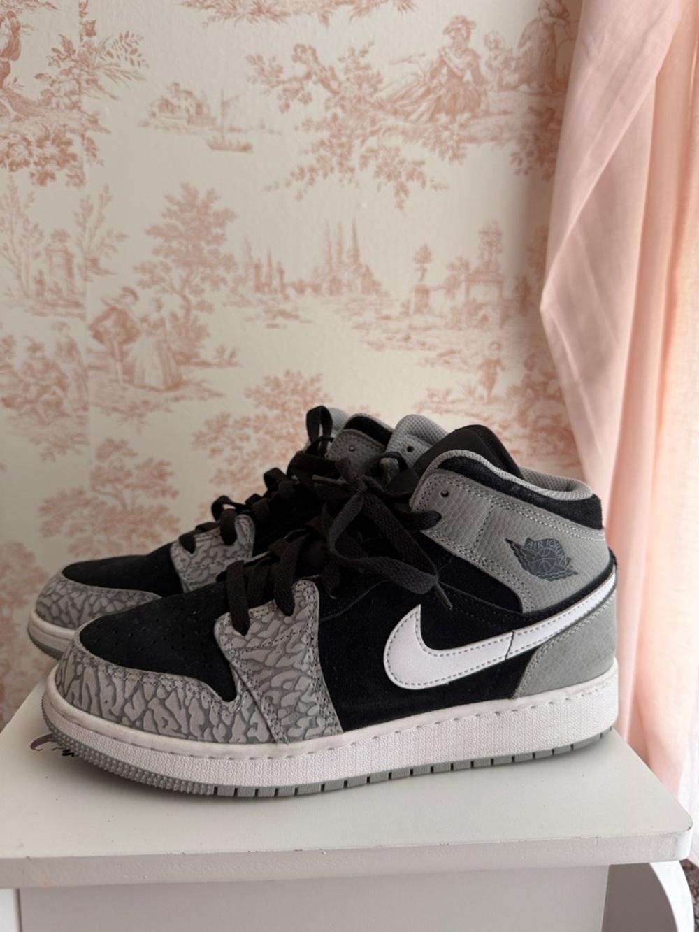 Nike Air Jordan 1 Mid Black White Grey Elephant Print